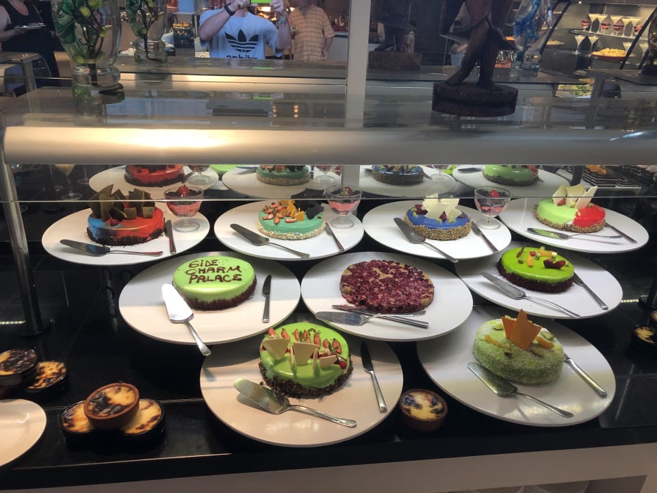 Gastro Well Palace Side