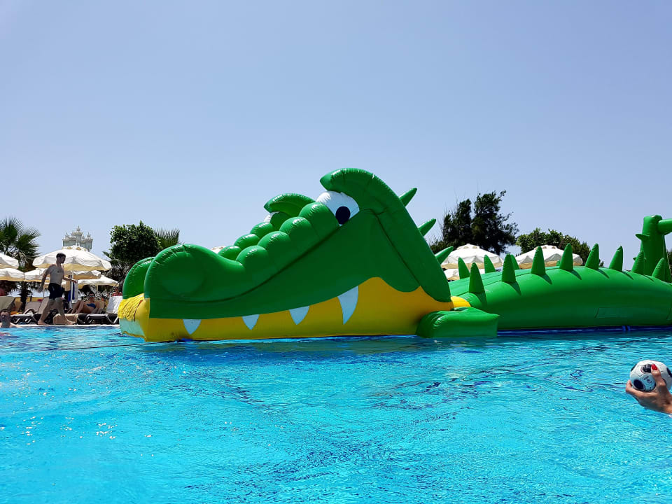 Wasser Luftburg Güral Premier Belek