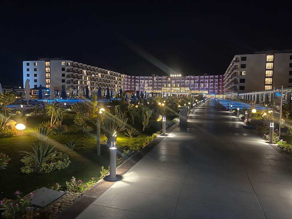 Außenansicht Rewaya Majestic Resort