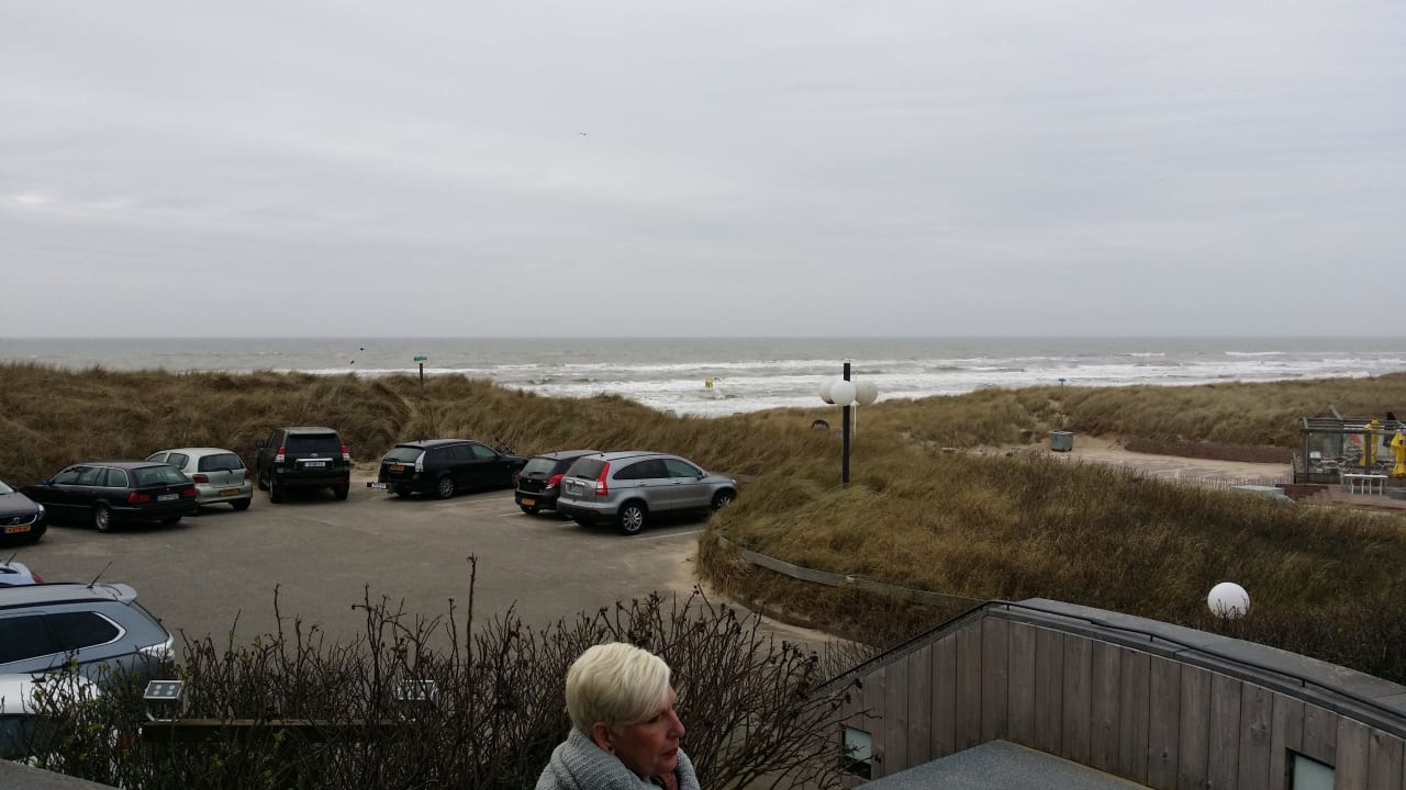 Eingangsbereich mit Blick zur Nordsee Hotel Nassau Bergen