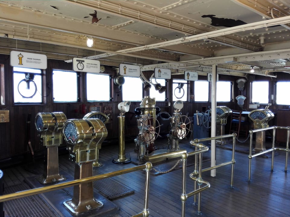 Die alte Brücke der Queen Mary The Queen Mary