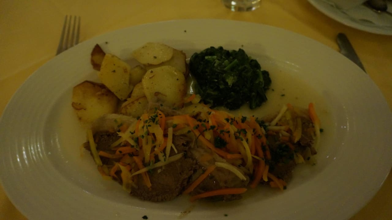 Ein Abendessen im Kaiserhof-Restaurant Hapimag Resort Bad Gastein