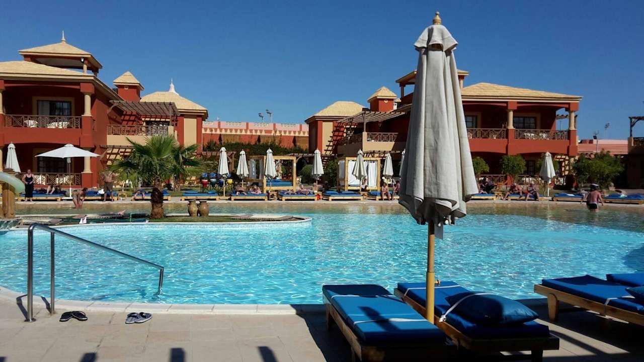 Pool beheizt im 400er Bereich Pickalbatros Alf Leila Wa Leila Resort - Neverland Hurghada