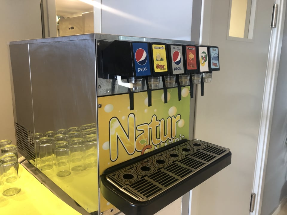 Gastro Harmony Crest Resort & Spa