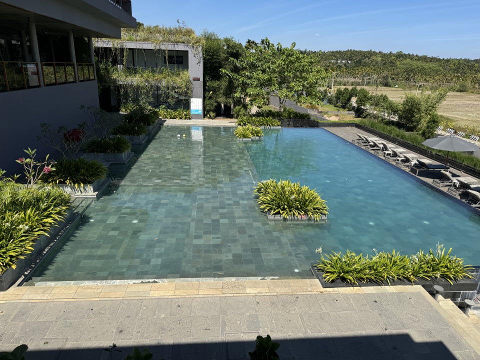 Pool Saptha Resort and Spa