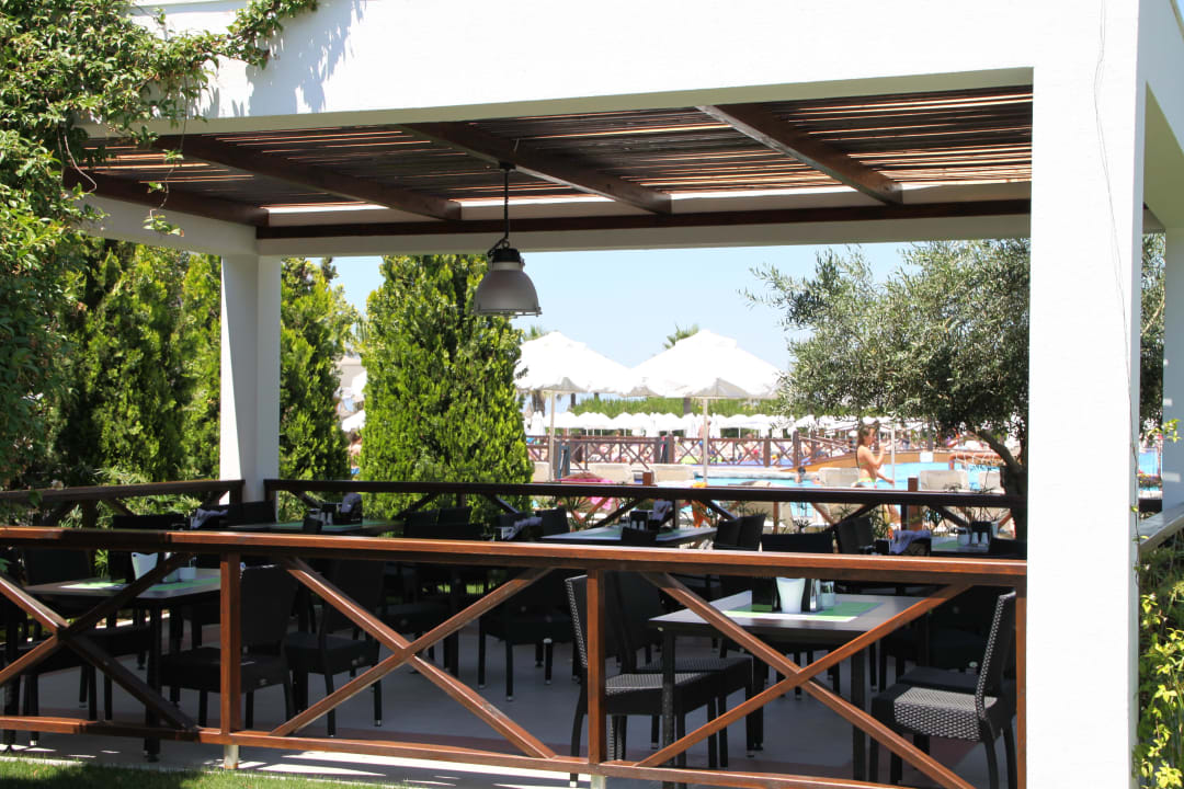 Pool Restaurant  Voyage Belek Golf & Spa