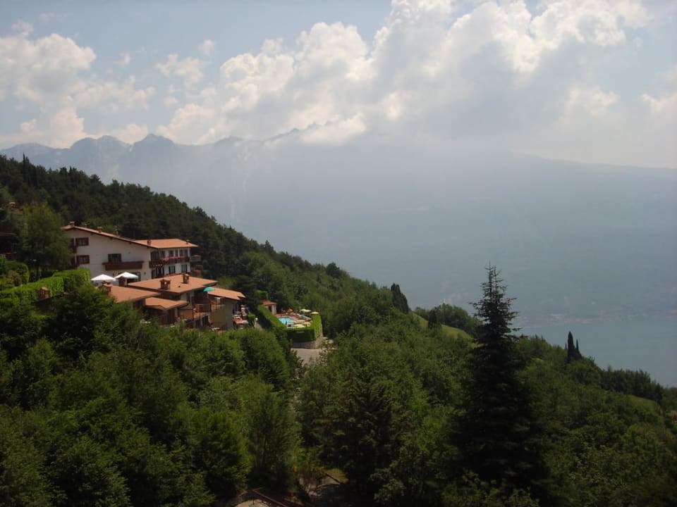 Blick vom Balkon zum Pool  Residence Panorama La Forca