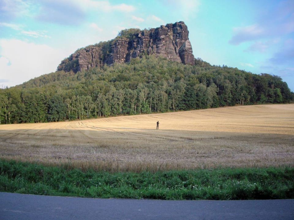 Felsen Lilienstein Panoramahotel Lilienstein