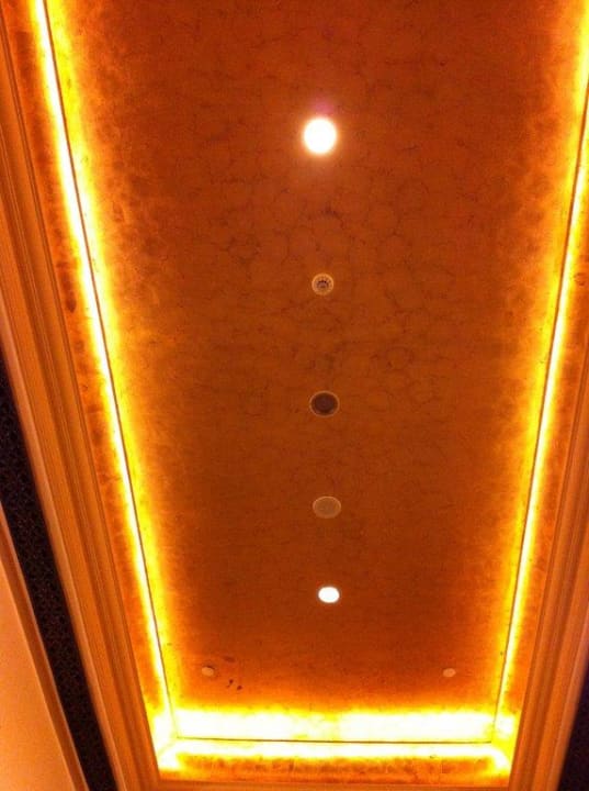 Decken aus Gold Emirates Palace Mandarin Oriental