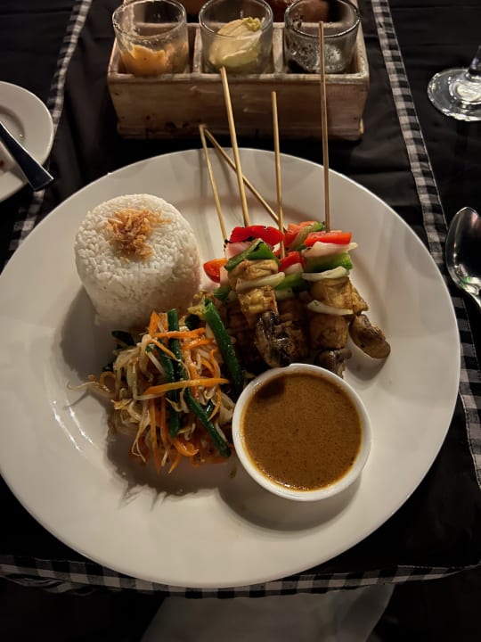 Gastro The Kayon Resort