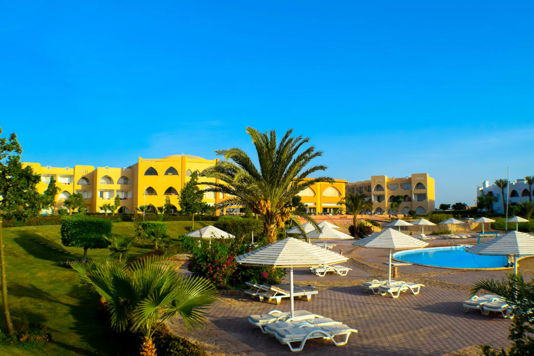 Gartenanlage Three Corners Equinox Beach Resort