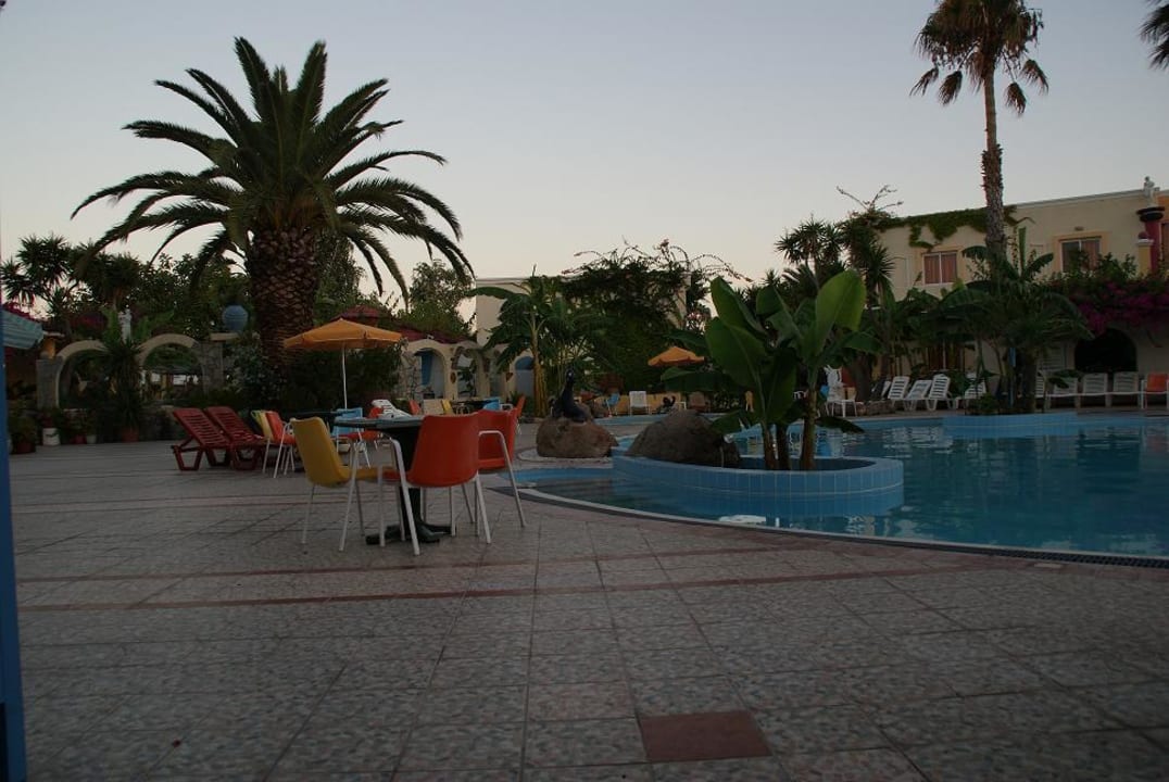 Basen w Hotelu Apollon Apollon Hotel