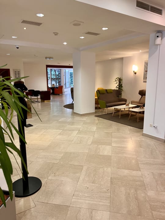Lobby Hotel Mercure Wien Westbahnhof