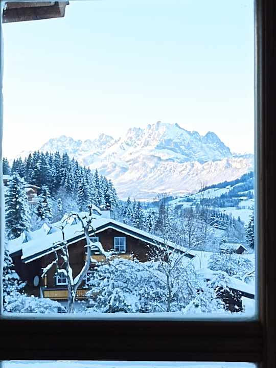 Außenansicht Hotel Chalets Grosslehen