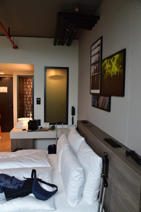 Zimmer REVERB by Hard Rock Hamburg