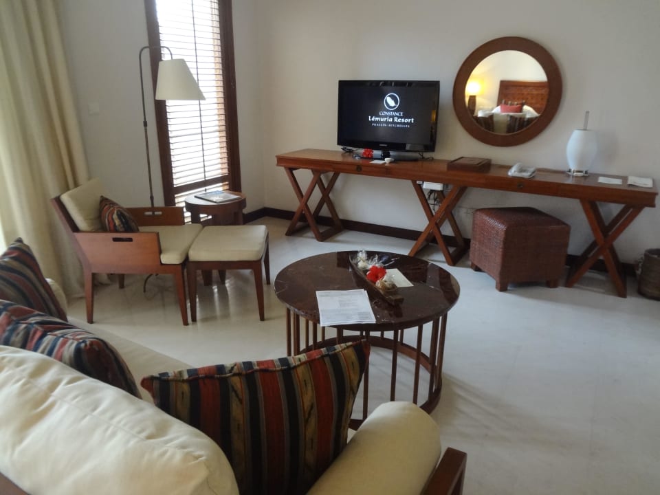 Junior Suite  Constance Lemuria