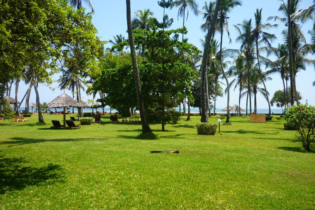 Viel Platz um sich zu sonnen Neptune Village Beach Resort & Spa