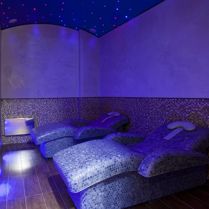Spa Aparthotel Atenea Valles