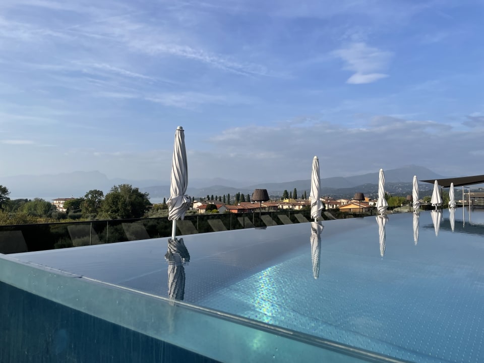 Pool Quellenhof Luxury Resort Lazise