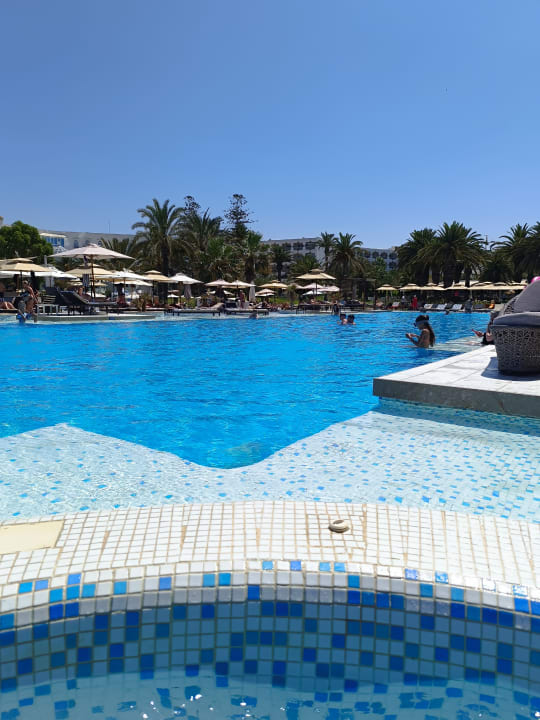 Pool Hotel JAZ Tour Khalef