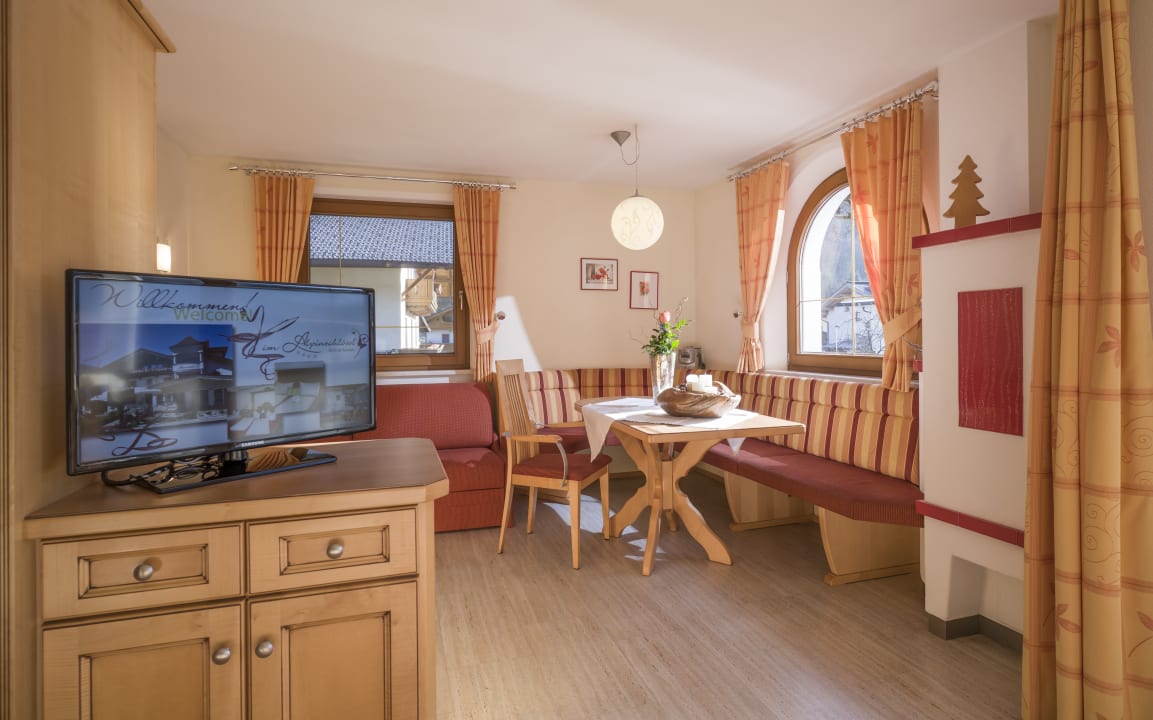 Zimmer Apartments Alpinschlössl Mayrhofen im Zillertal