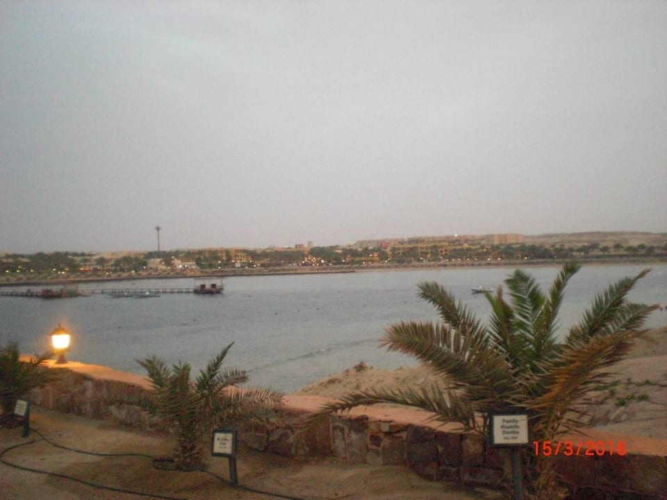 Bucht Jaz Dar EL Madina