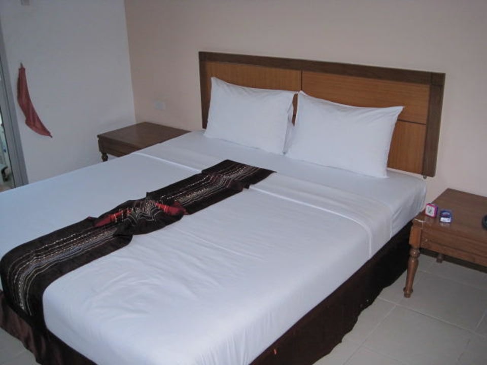 Sauberes u nicht zu weiches Bett Hotel Eastiny 7