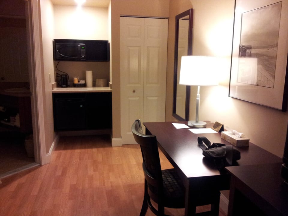 DESK Motel Yankee Clipper