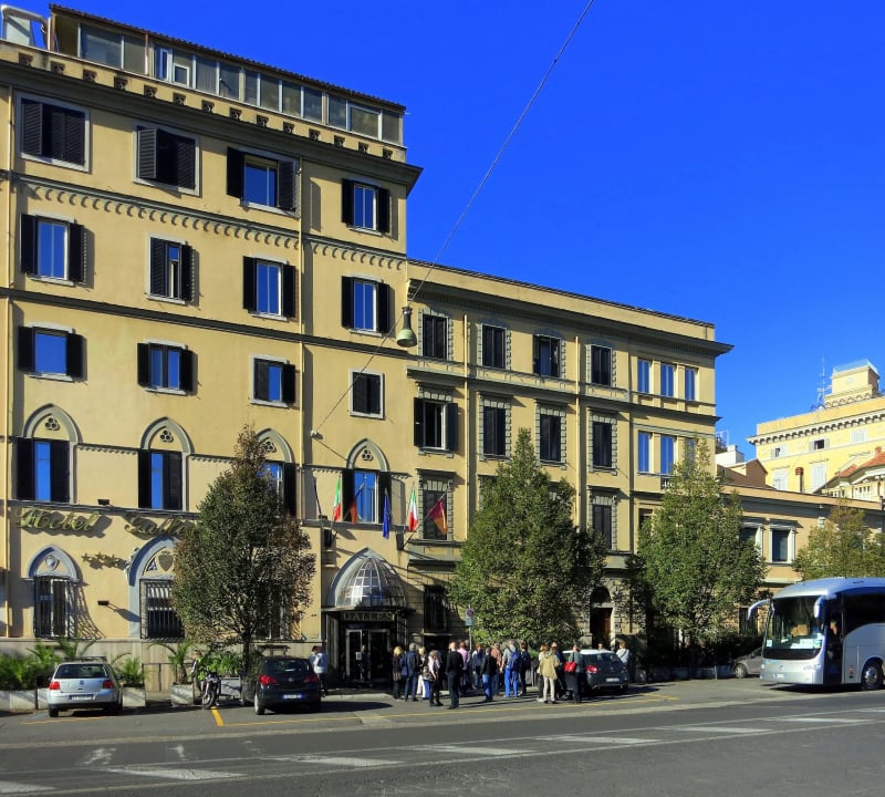 Blick von der Castro Pretorio Hotel Galles