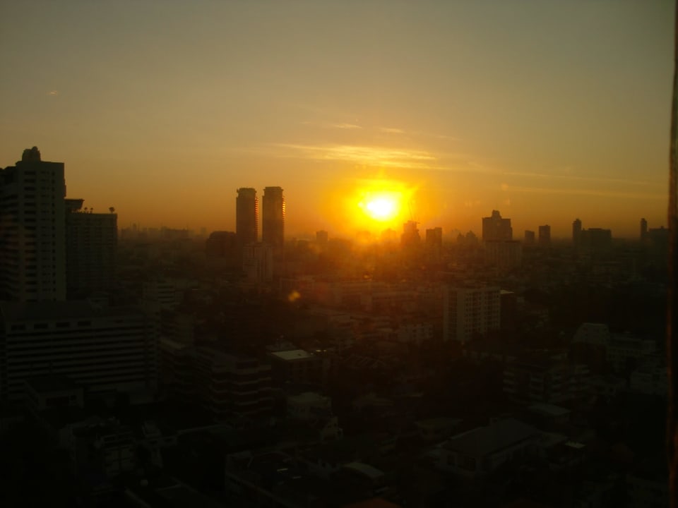 Sunrise Eastin Grand Hotel Sathorn