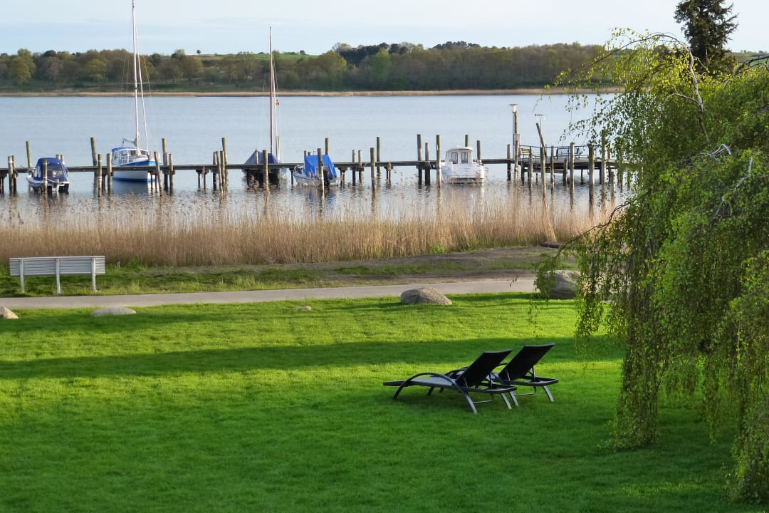 Liegewiese Pension Ari