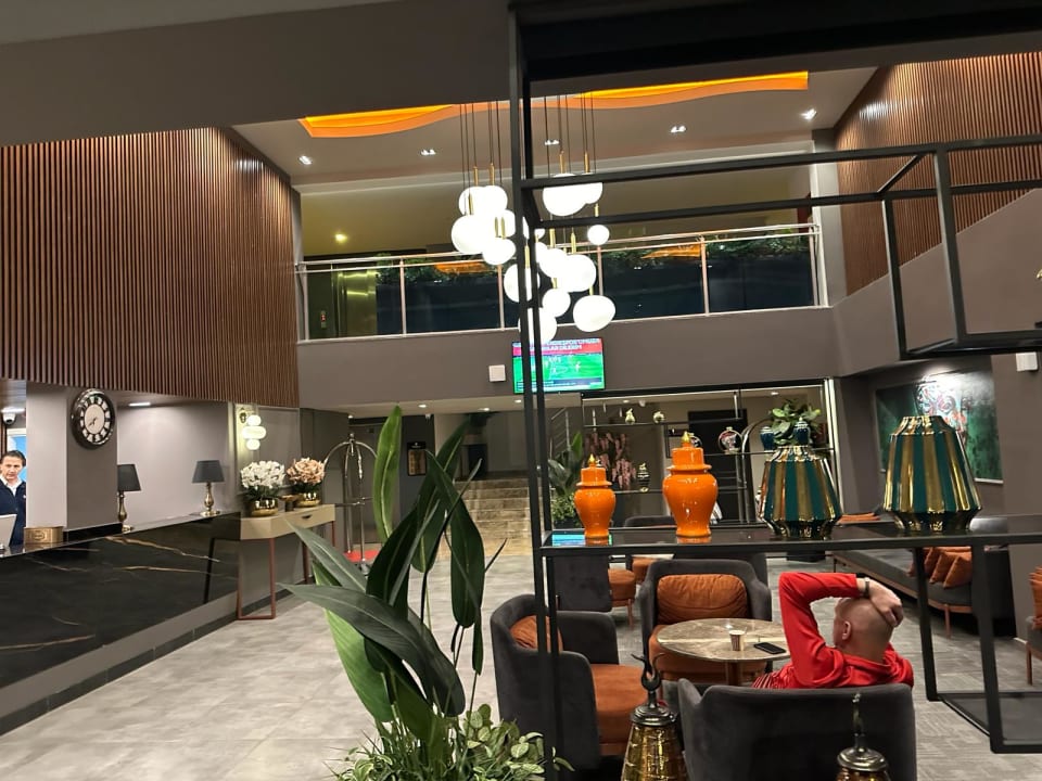 Lobby Hotella Resort & Spa