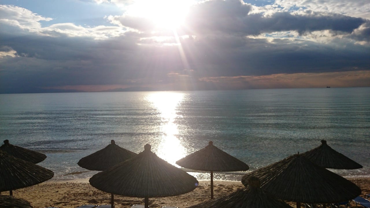 Sonnenuntergang Hotel Portes Beach