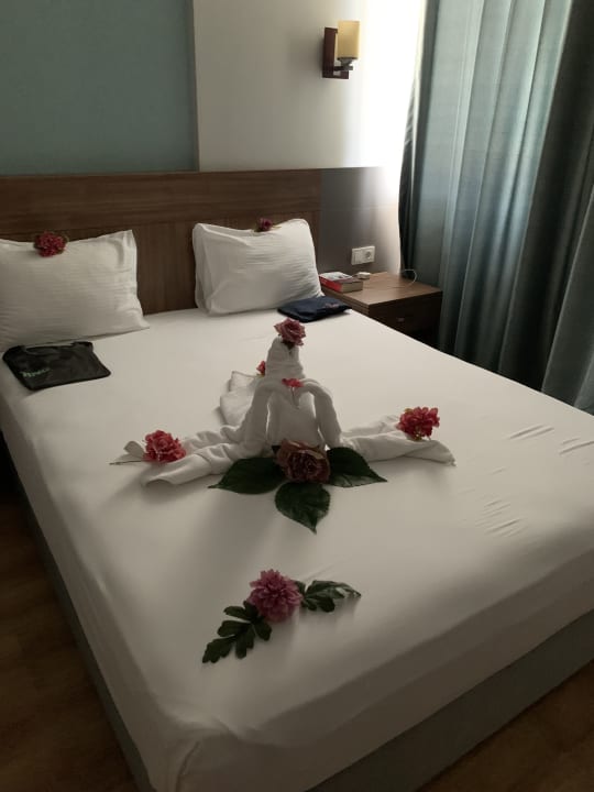 Zimmer Side Village Hotel