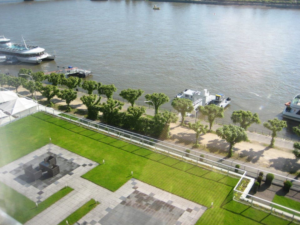 Aussicht vom Zimmer Ameron Hotel Königshof