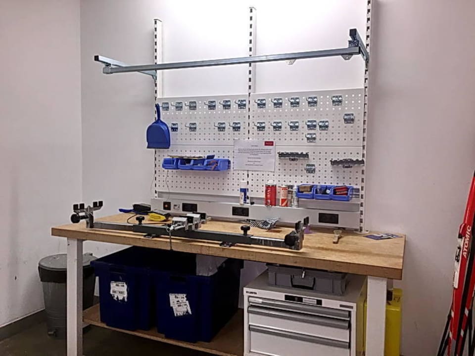 Skistall: alles zum Wachsen da Hotel Quellenhof Leutasch, Tirol