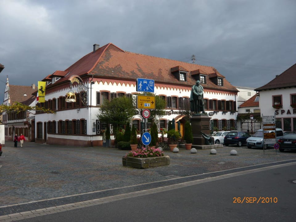 Blick auf Hotel Zum Goldenen Ochsen