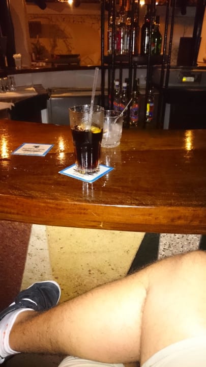 Mainbar Hotel Southern Palms Beach Resort