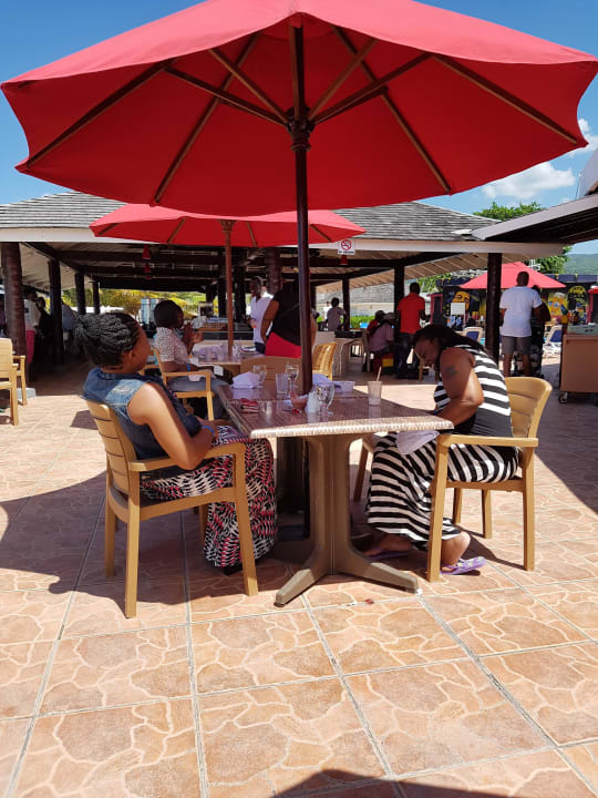 Essen und Chillen Grand Muthu Club Caribbean Runaway Bay