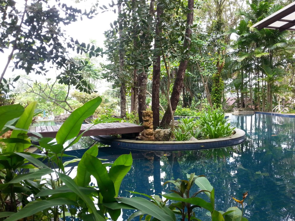 Pool neben Frühstücksterrasse Khao Lak Merlin Resort