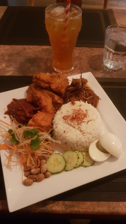 Gastro Hotel Berjaya Eden Park
