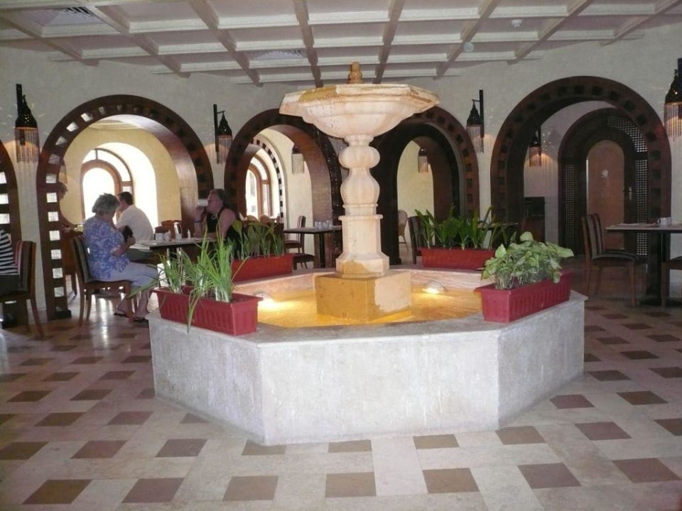 Hauptrestaurant Unten Ghazala Gardens