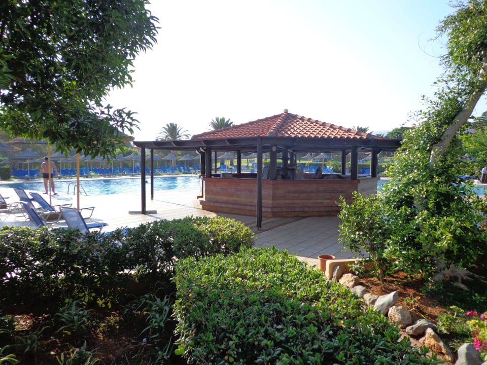 Poolbar Anissa Beach & Village