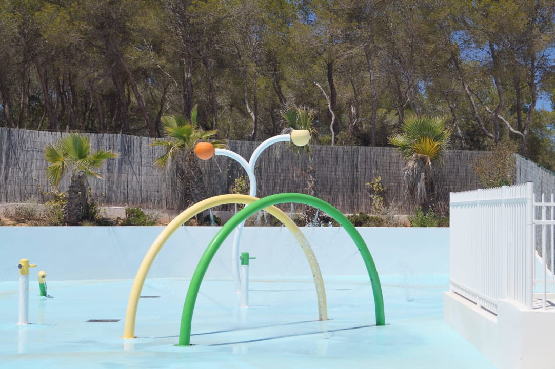 Kinderpool/Wasserpark Cala Llenya Resort Ibiza
