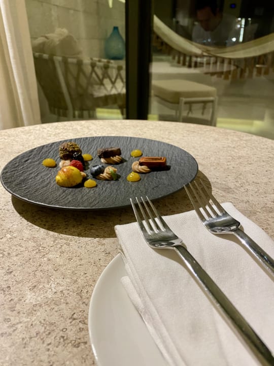 Zimmer Impression Isla Mujeres by Secrets - Adults Only