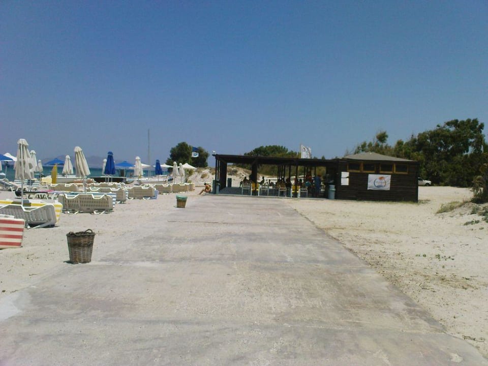 Beach Bar Caravia Beach Hotel