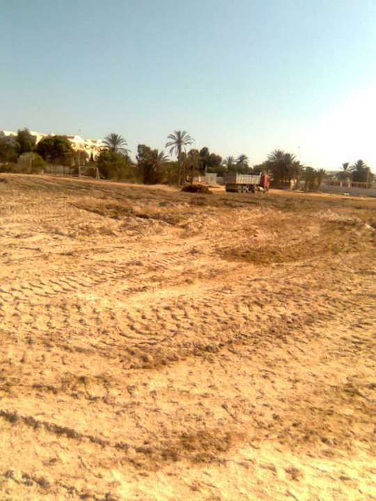 Bagger am Strand Hotel Bravo Djerba