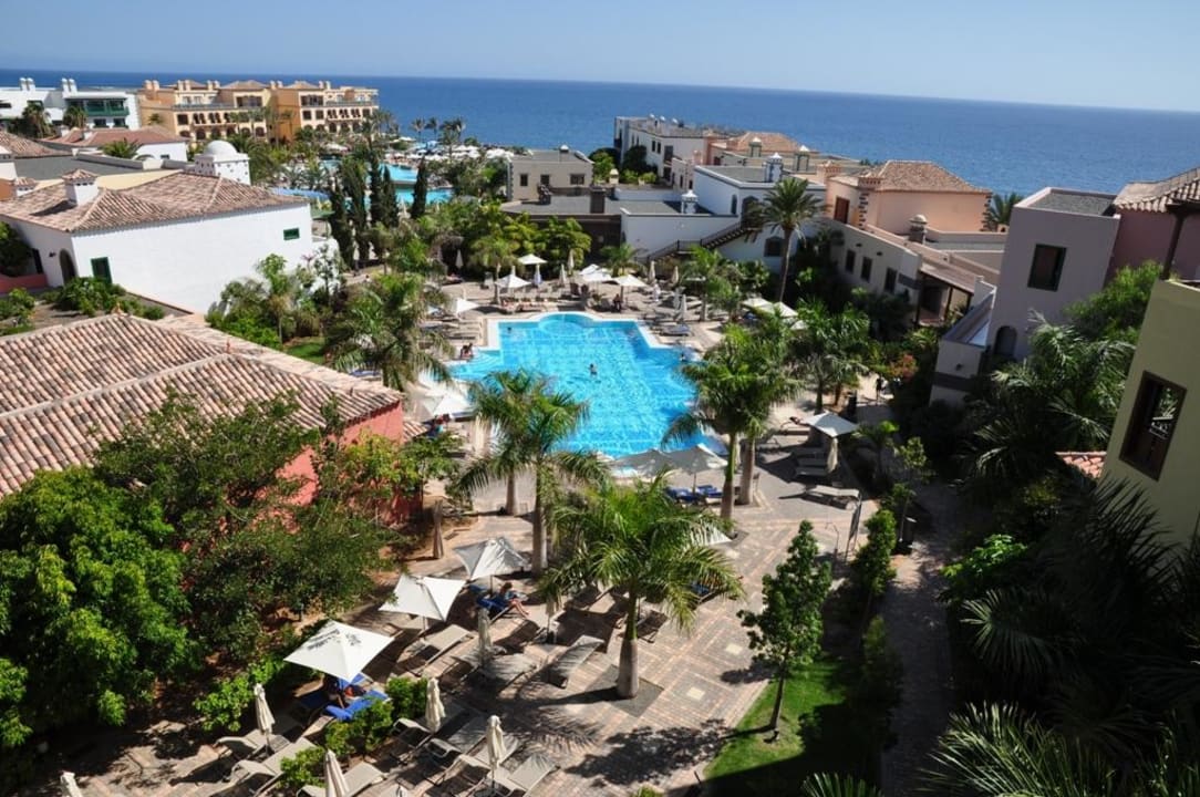 Blick auf den Ruhepool Lopesan Villa del Conde Resort & Thalasso