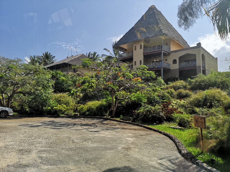 Außenansicht Neptune Pwani Beach Resort & Spa