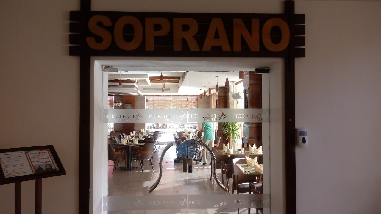 Gastro Pickalbatros Royal Moderna Resort-Sharm El Sheikh